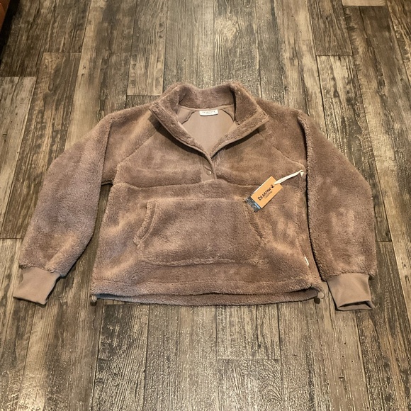NWT, BearPaw Outdoors Sherpa Teddy Pullover, Size XL - Picture 1 of 8